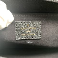 루이비통페이보릿크로스백