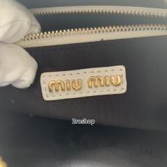 미우미우마테라쎄탑핸들백22cm