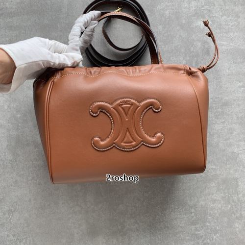 셀린느트리오페토트백스몰