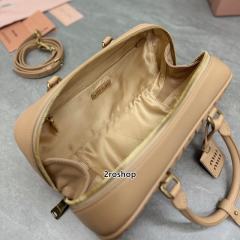 미우미우마테라쎄탑핸들백27cm
