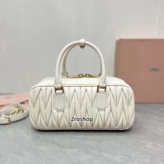 미우미우마테라쎄탑핸들백27cm