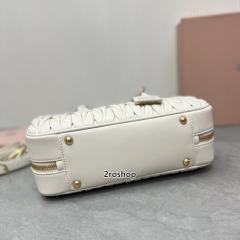 미우미우마테라쎄탑핸들백27cm