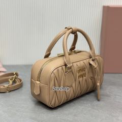 미우미우마테라쎄탑핸들백22cm