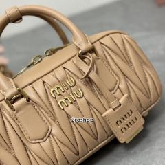 미우미우마테라쎄탑핸들백22cm