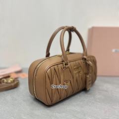미우미우마테라쎄탑핸들백27cm