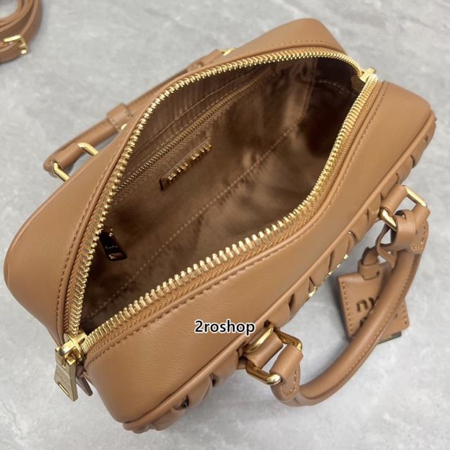 미우미우마테라쎄탑핸들백22cm