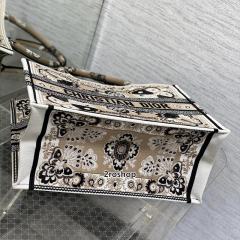디올북토트백미듐