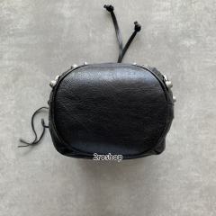 발렌시아가버킷백