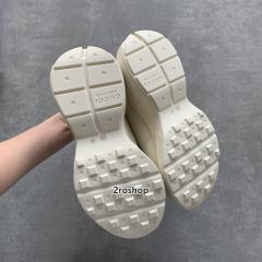 구찌스니커즈