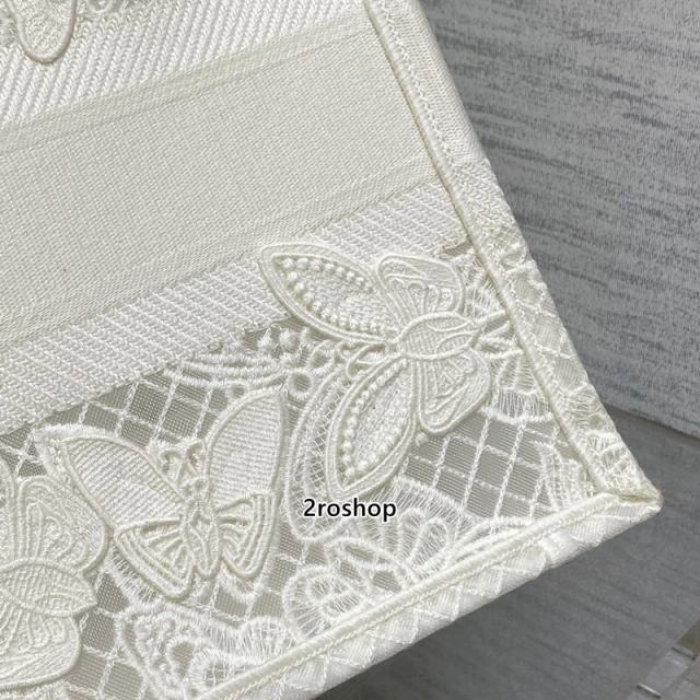 디올북토트백미듐