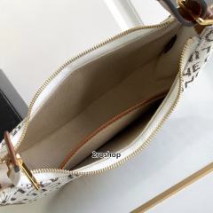 셀린느아바백미듐