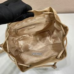 프라다백팩스몰베이지