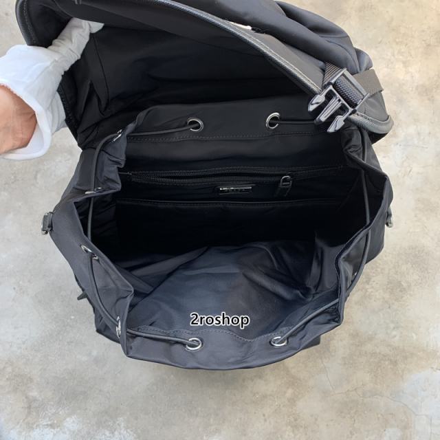 프라다백팩블랙