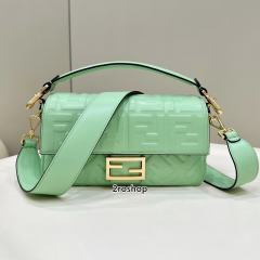 펜디바게트백미듐