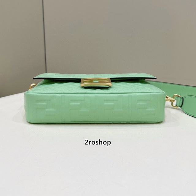 펜디바게트백미듐