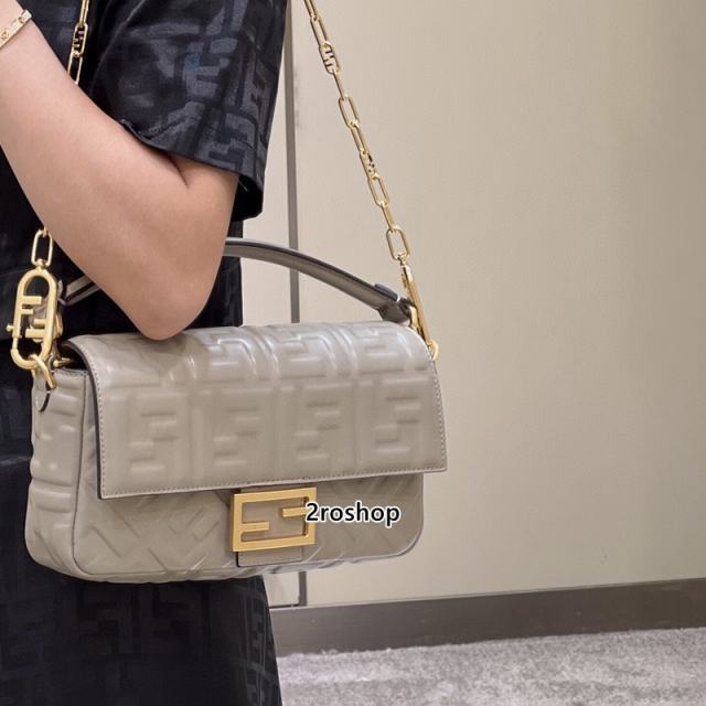 펜디바게트백미듐