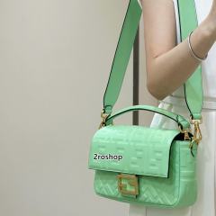 펜디바게트백미듐