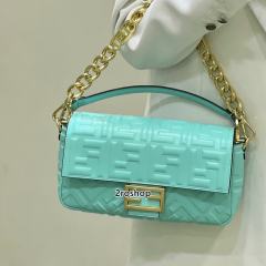 펜디바게트백미듐