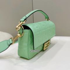 펜디바게트백미듐