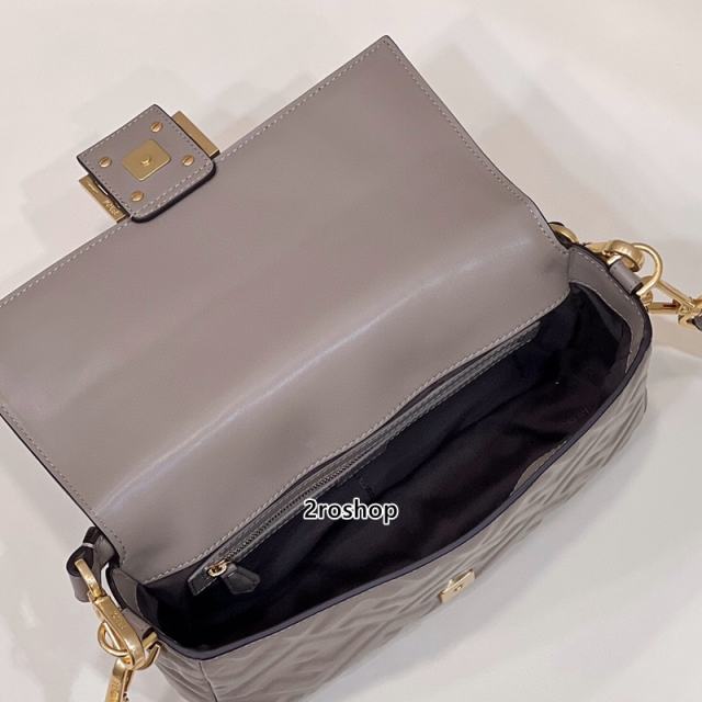 펜디바게트백미듐