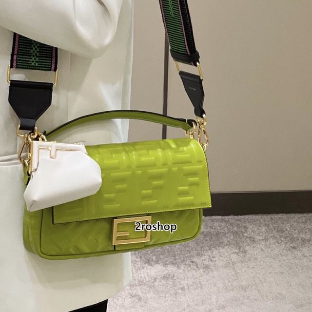 펜디바게트백미듐