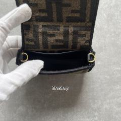 펜디바게트체인백미니