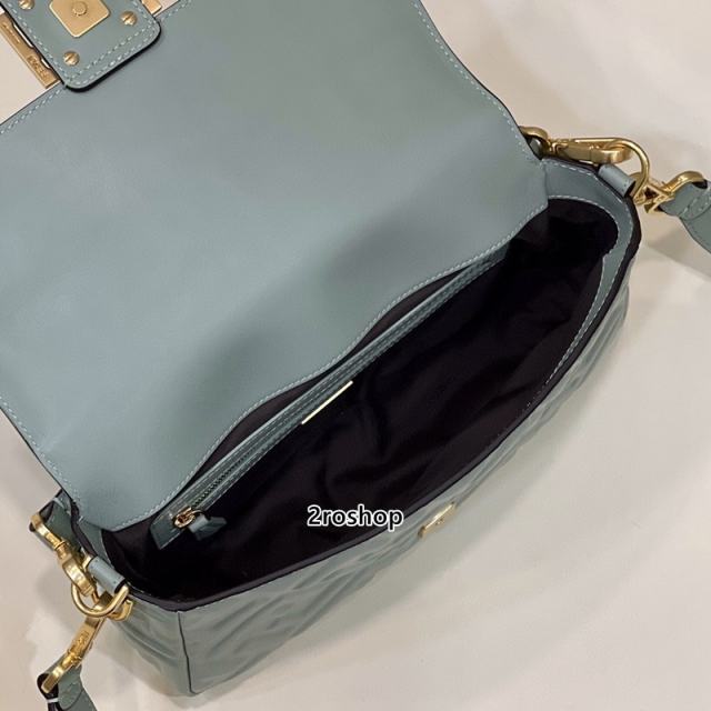 펜디바게트백미듐