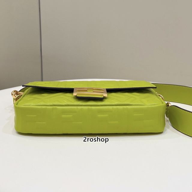 펜디바게트백미듐