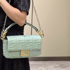 펜디바게트백미듐