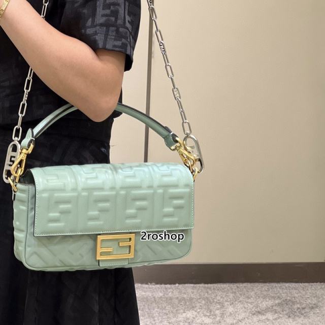 펜디바게트백미듐