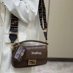 펜디바게트백미듐