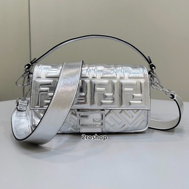 펜디바게트백미듐