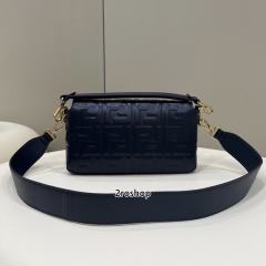 펜디바게트백미듐