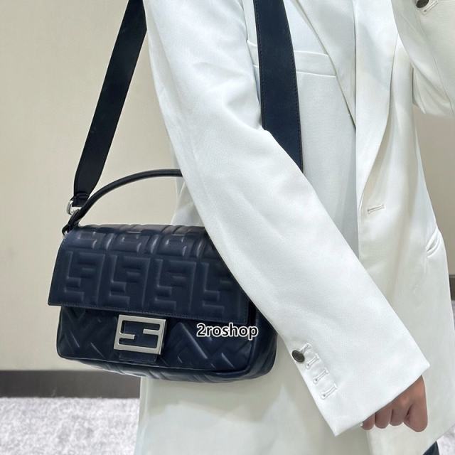 펜디바게트백미듐