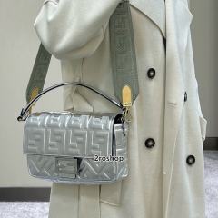 펜디바게트백미듐