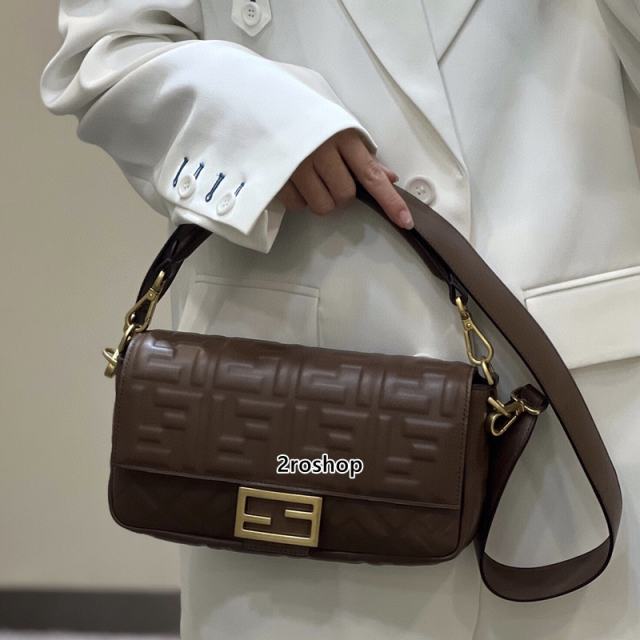 펜디바게트백미듐