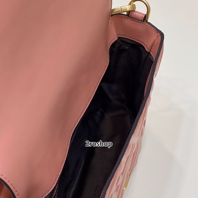 펜디바게트백미듐