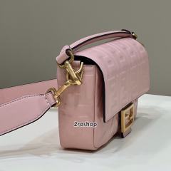 펜디바게트백미듐