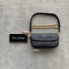 루이비통크로스백블랙