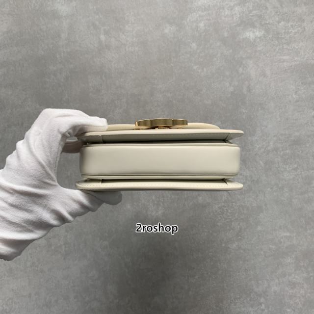 셀린느트리오페틴베사체백화이트