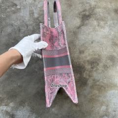 디올북토트백미듐핑크그레이