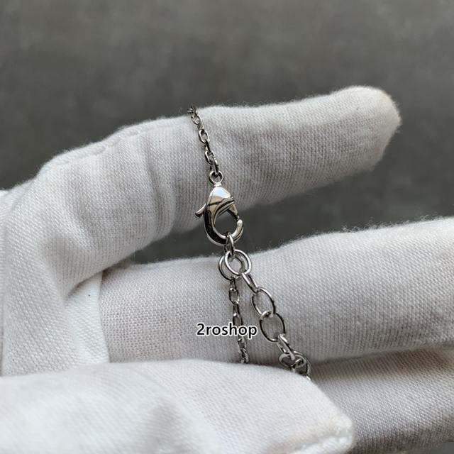 디올목걸이