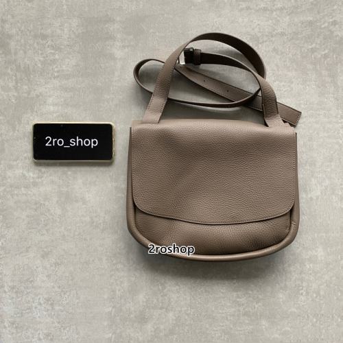 더로우메일숄더백