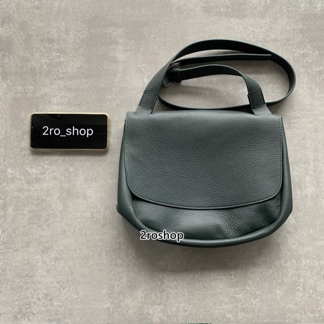 더로우메일숄더백그린