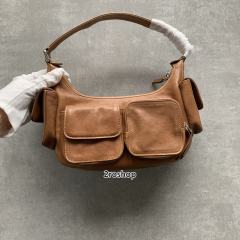 미우미우포켓숄더백브라운