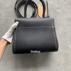 델보브리앙토트백