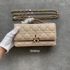 디올레이디백미스디올미니베이지