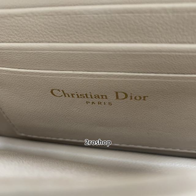 디올레이디백미스디올미니베이지