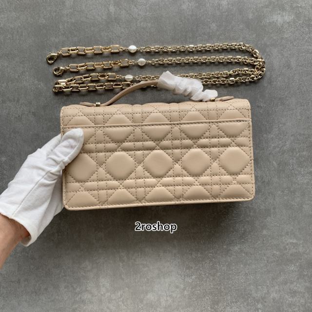 디올레이디백미스디올미니베이지