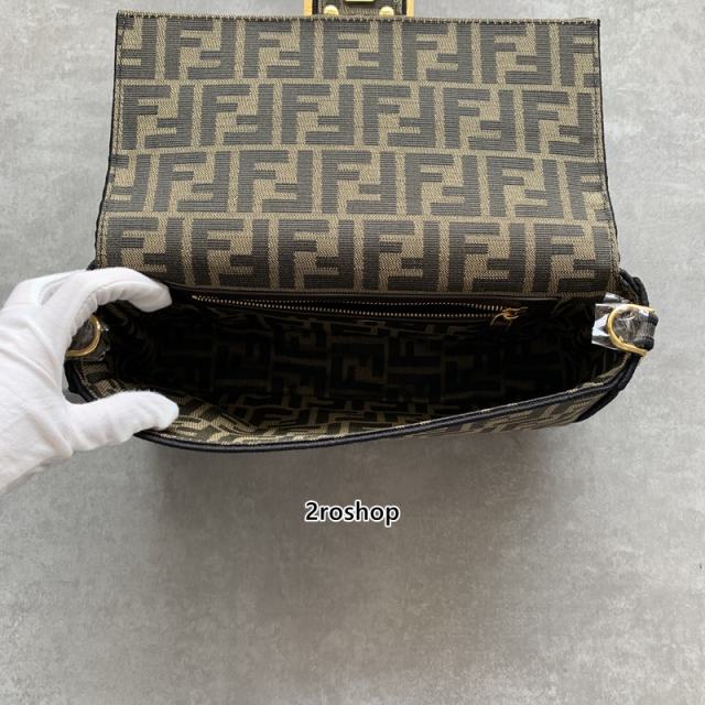 펜디캔버스바게트백미듐